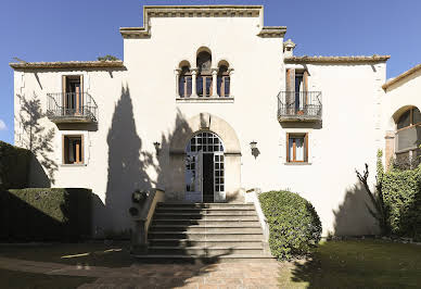 House with garden and terrace 3