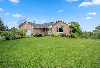 House with garden 2