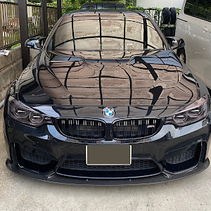 M4 クーペ F82