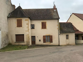 maison à La Clayette (71)