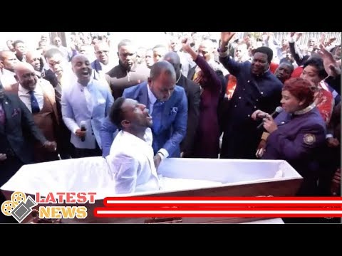 Pastor Alph Lukau has apparently 'raised' a dead man back to life during church service.