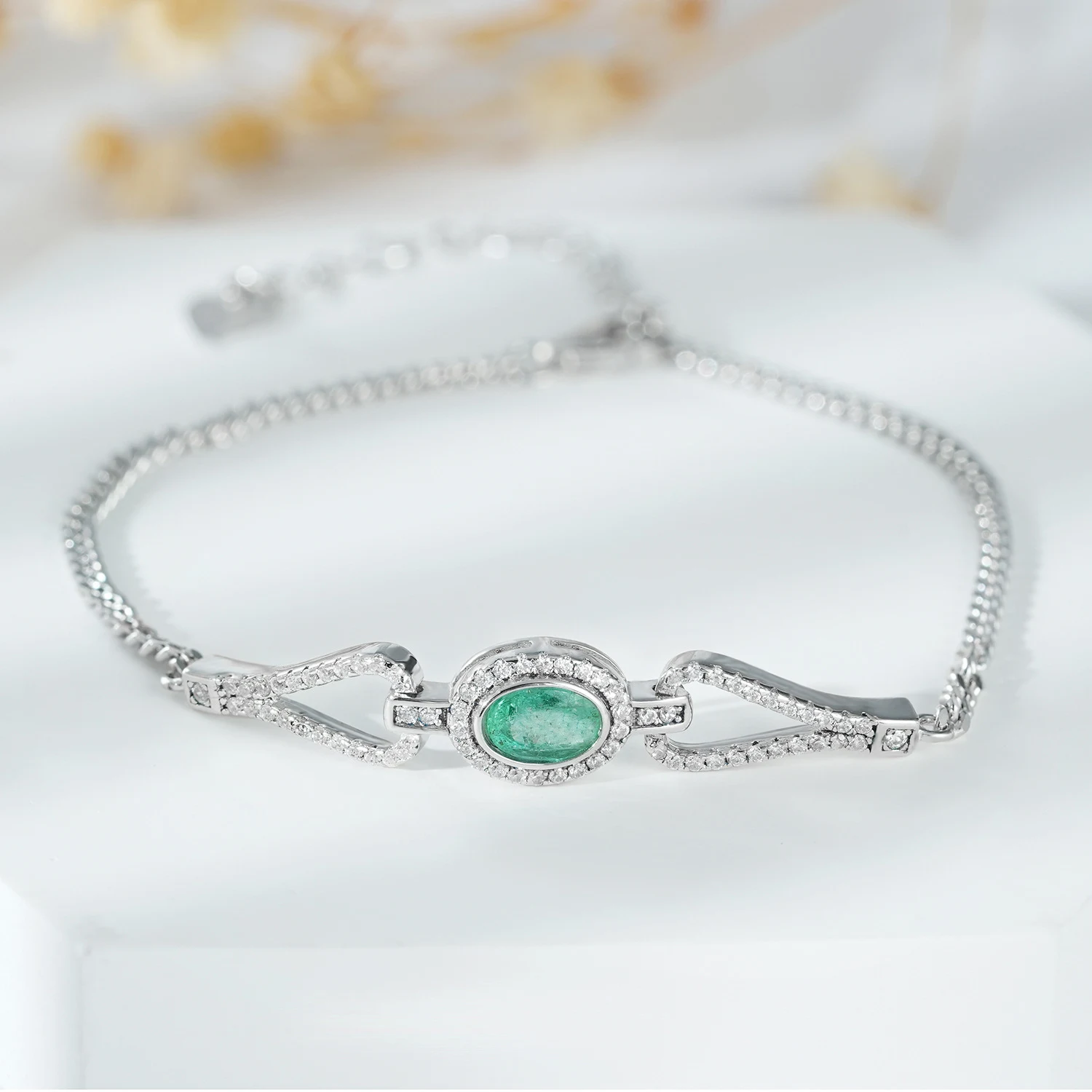 Title 3, S925 zilveren armband met smaragd en synthetisc...