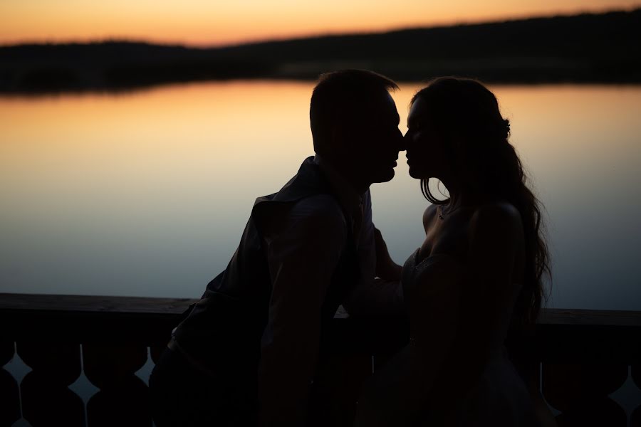 Fotografo di matrimoni Natasha Petrunina (damina). Foto del 28 agosto 2022