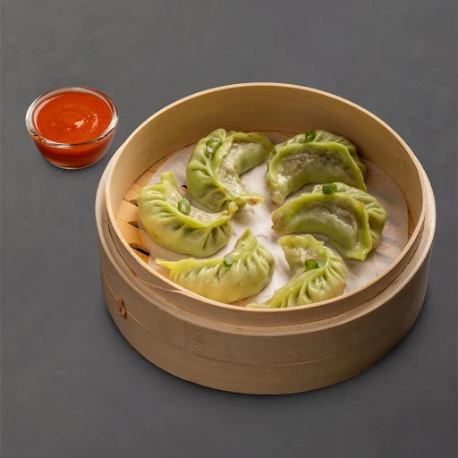 Steamed Chicken Darjeeling Momo With Momo Chutney