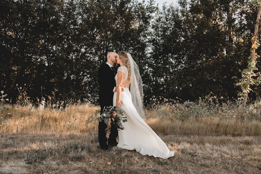 Fotografo di matrimoni Sam Rose (isleandoak). Foto del 9 maggio 2019