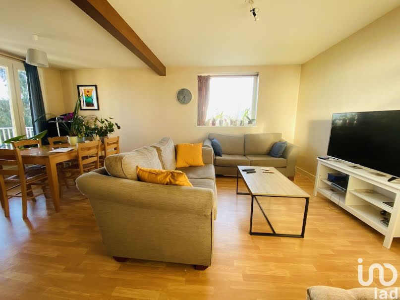 Vente appartement 3 pièces 73 m² à Vouziers (08400), 75 000 €