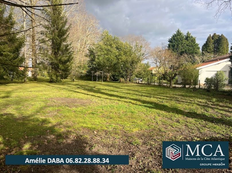 Vente terrain  710 m² à Saint-Jean-de-Marsacq (40230), 165 000 €