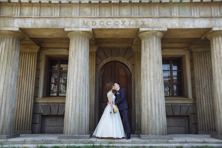 Fotografo di matrimoni Zhanna Zhigulina (zhigulina). Foto del 12 settembre 2017