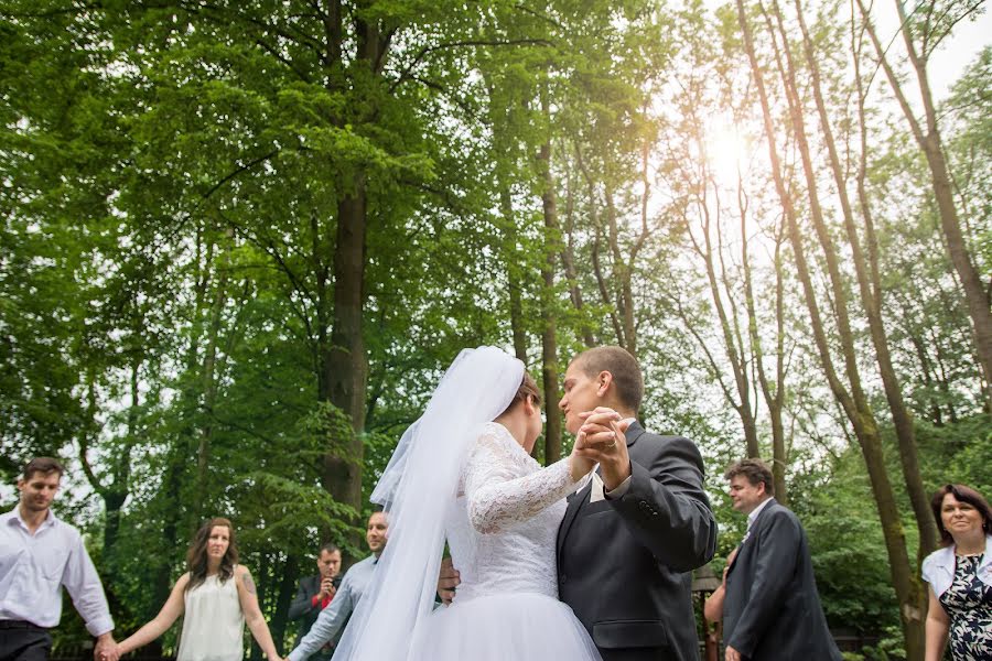 Fotógrafo de casamento Hanka Stránská (hsfoto). Foto de 25 de outubro 2017