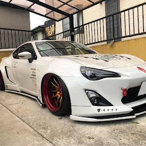 86