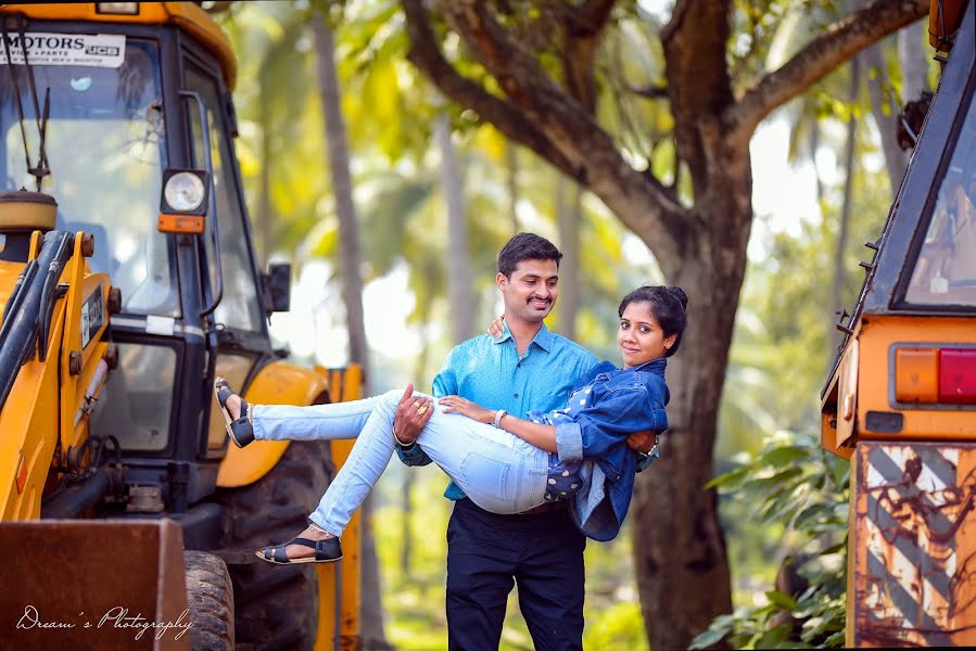 Fotógrafo de casamento Suresh Kandipalli (kandipalli). Foto de 10 de dezembro 2020