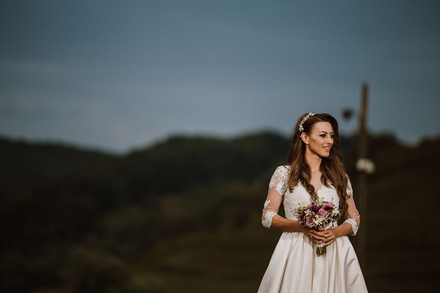 Wedding photographer Bogdan Bucseneanu (blurphotoevents). Photo of 28 September 2018