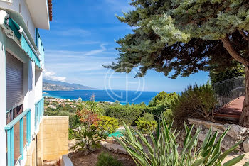 villa à Roquebrune-Cap-Martin (06)