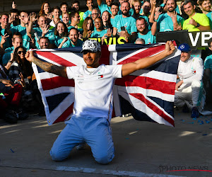 🎥 Hamilton kijkt uit naar start F1-seizoen: "Fans maken de wedstrijd" en "Zoals een testdag, waarschijnlijk nog erger"