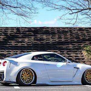 NISSAN GT-R R35