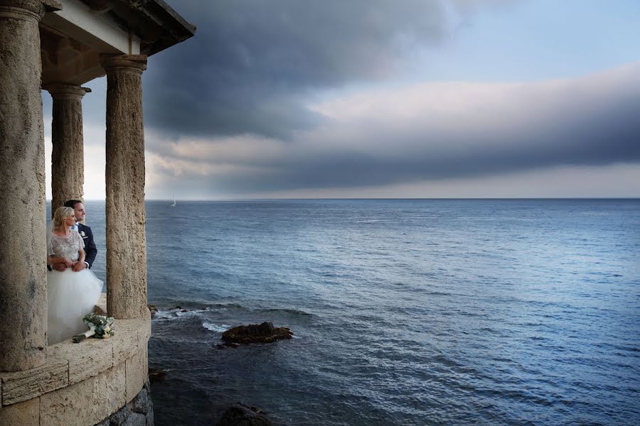 Fotógrafo de bodas Oliver Viladoms (oliverviladoms). Foto del 13 de mayo 2019