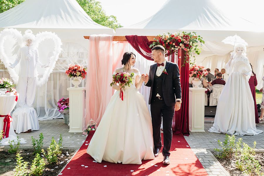 Fotógrafo de bodas Yuliya Balanenko (depechemind). Foto del 3 de junio 2018