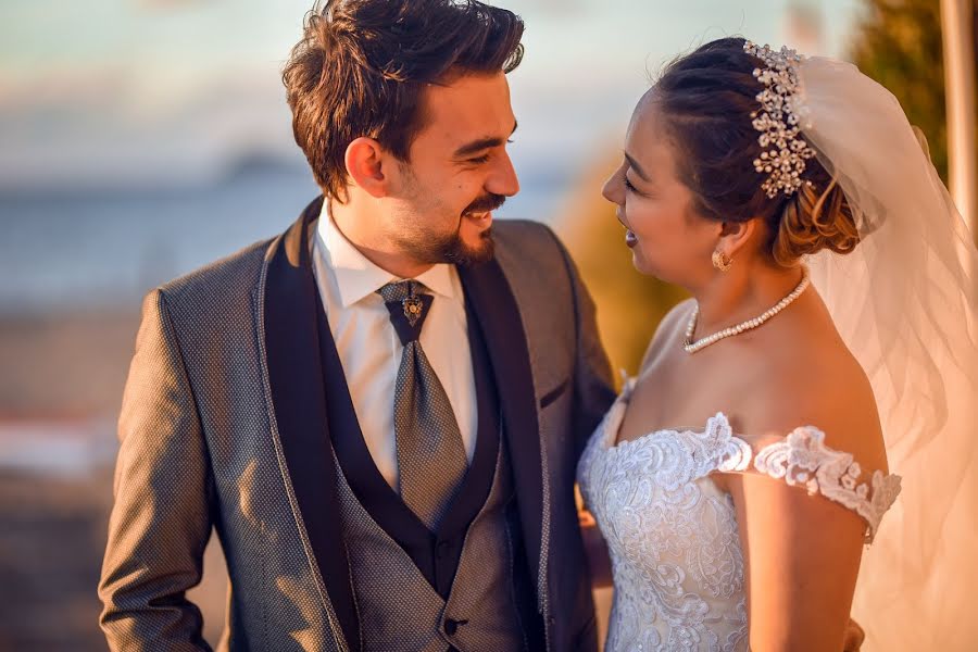 Fotógrafo de bodas Cenk Söğütlü (cenksogutlu). Foto del 14 de julio 2020