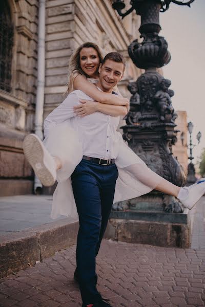Bryllupsfotograf Anna Tamazova (annushkatamazova). Bilde av 2 august 2021