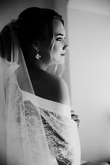Wedding photographer Anastasiya Guseva (nastaguseva). Photo of 16 June 2019