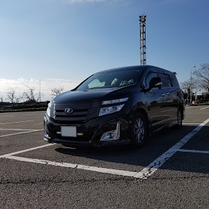 エルグランド E52型
