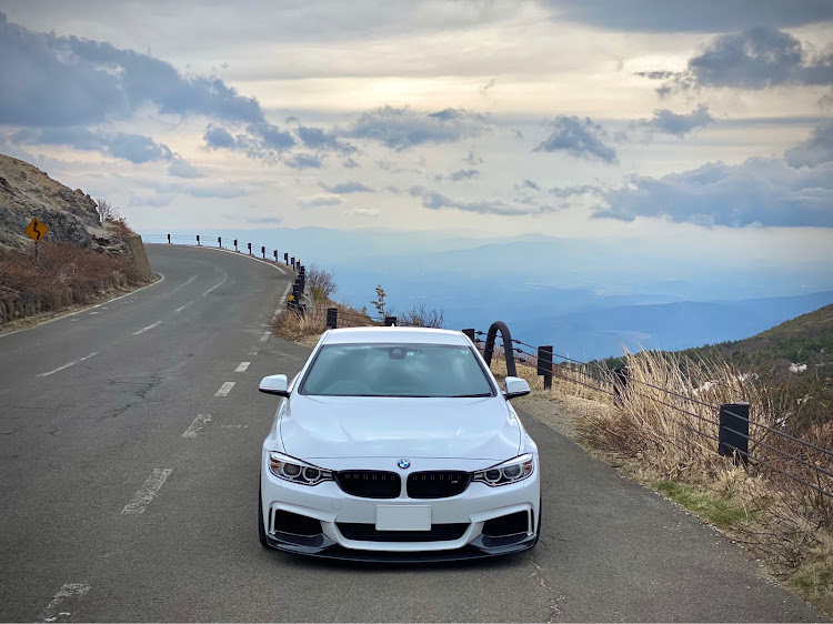 4シリーズ クーペのbmw・f32・吾妻スカイライン・ドライブ・ストレス発散に関するカスタム事例の投稿画像2枚目