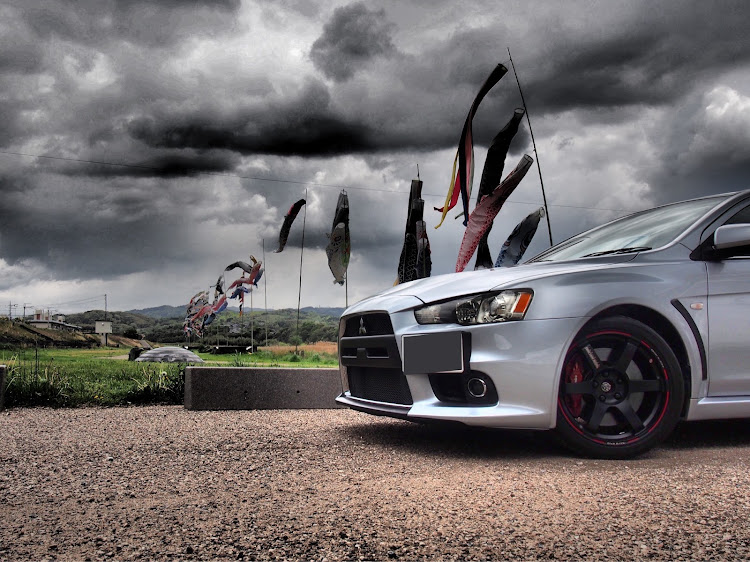 ランサーエボリューションのRAYS VOLKRACING TE37・目指せPickUpCars・DUNLOP ZⅢ・鯉のぼりとコラボに関するカスタム事例の投稿画像1枚目