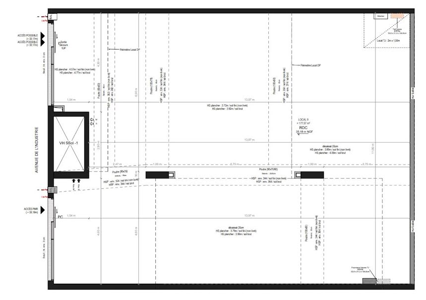 Location  locaux professionnels  184.53 m² à Ivry-sur-Seine (94200), 8 000 €