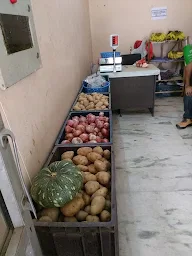 Fruit & Vegetable Store photo 3