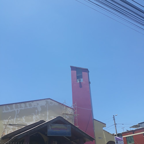 Iglesia Católica Santa María del Camino - El Girón de Chillogallo - Quito