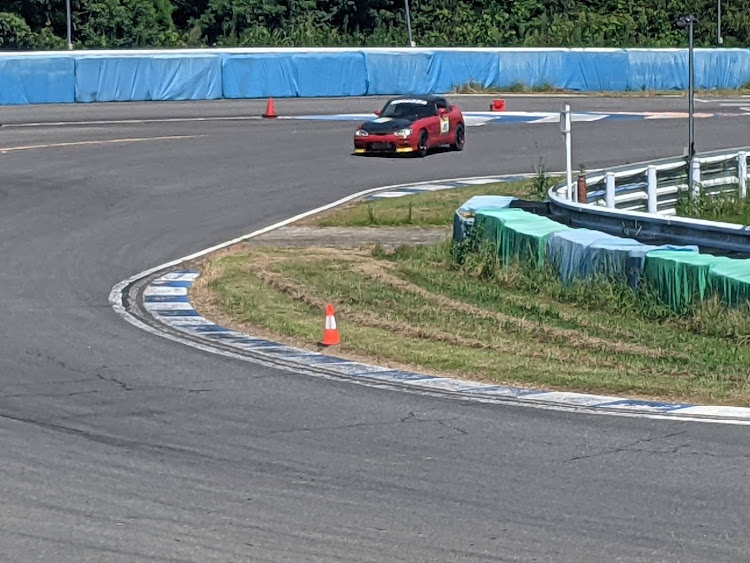 カプチーノのサーキット走行・ディレッツァチャレンジライツ・ドライブ・Z3に関するカスタム事例の投稿画像3枚目