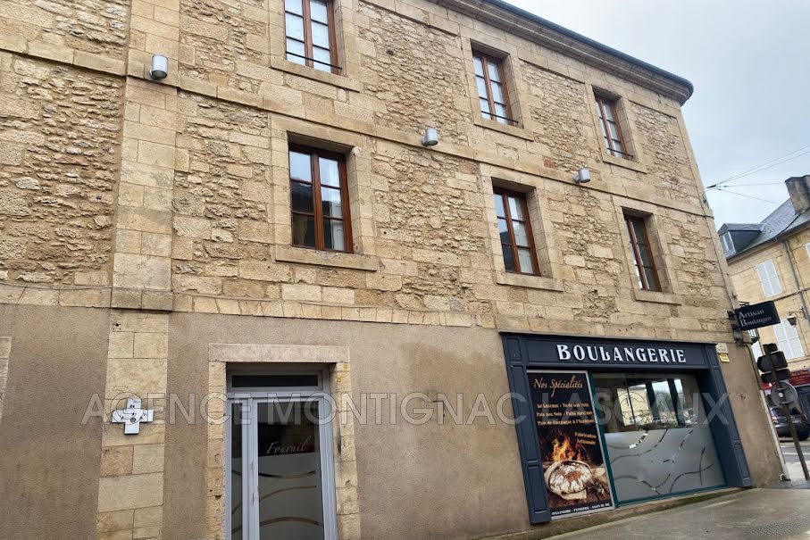 Vente locaux professionnels  315 m² à Montignac (24290), 775 000 €