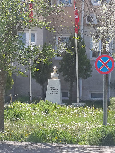 Ataturk Bust  Esenboğa Gümrük Müdürlüğü 