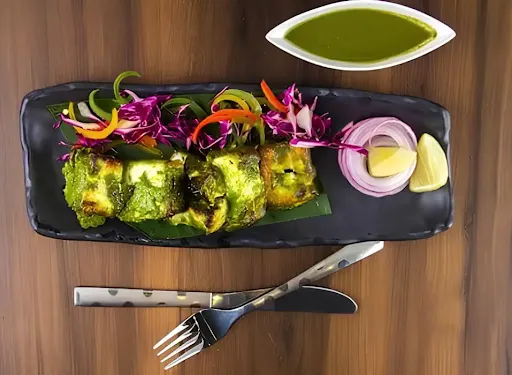 Hariyali Paneer Tikka