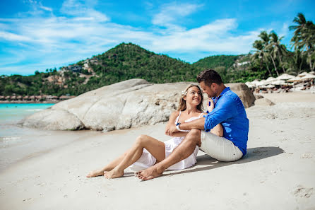 Fotógrafo de casamento Yuliya Chestikova (juliachestikova). Foto de 1 de abril 2018