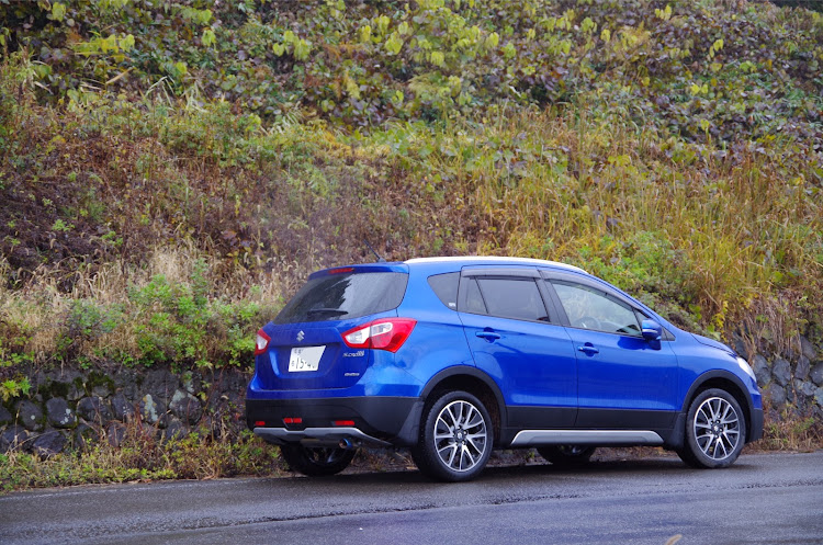 SX4 Sクロスのテツノシンさんが投稿したカスタム事例の投稿画像1枚目