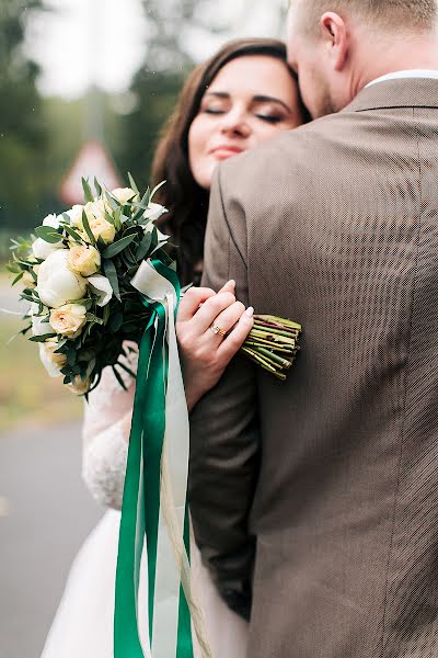 Fotógrafo de casamento Oksana Goncharova (ksunyamalceva). Foto de 10 de novembro 2019