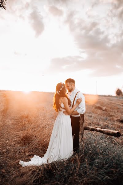 Wedding photographer Pavel Kuzmichev (paulkuzmichov). Photo of 2 February 2021