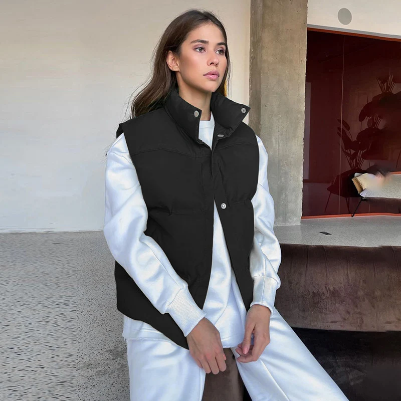 Loose-fitting Hooded Stand-collar Vest in Cotton Jersey. Offers comfortable layering, a relaxed style, and everyday vers