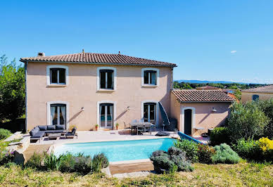 Maison avec piscine et terrasse 20