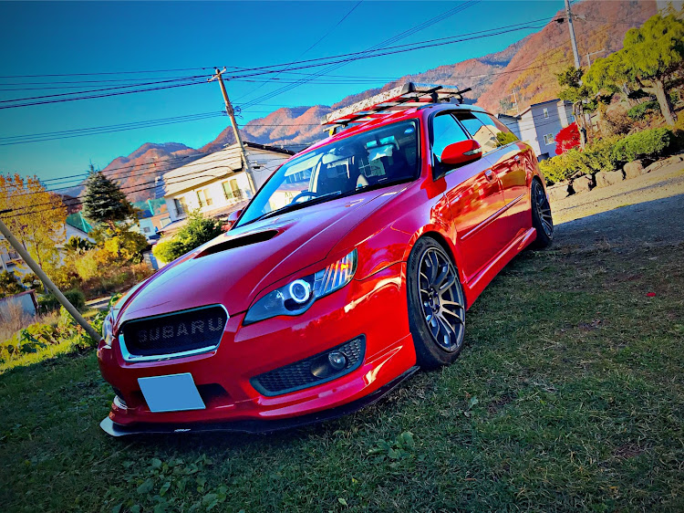 レガシィツーリングワゴンの2018ベストショット・赤いレガシィ・一年振り返ってみたに関するカスタム事例の投稿画像1枚目