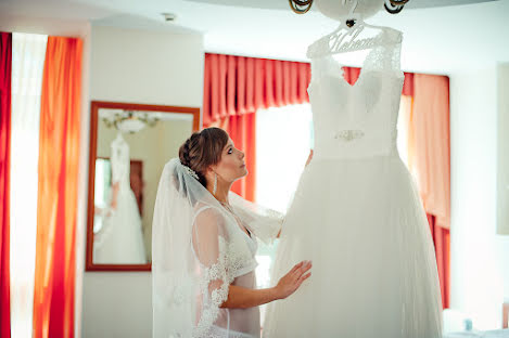 Wedding photographer Elena Proskuryakova (elenaprofoto). Photo of 24 February 2018