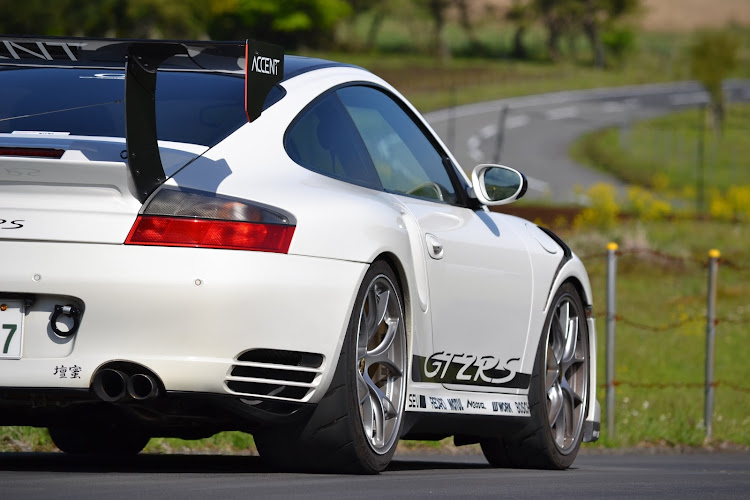 996ターボのポルシェ996turbo・ソロツーリング・クラブ壇蜜♣️・コロナウイルスに負けるなに関するカスタム事例の投稿画像1枚目