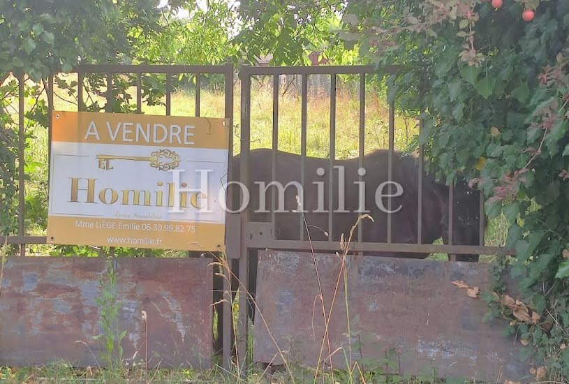  Vente Terrain à bâtir - 1 766m² à Faverolles-sur-Cher (41400) 