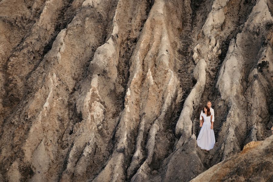 Wedding photographer Aleksandr Dyadkin (duetphotomoments). Photo of 24 November 2016