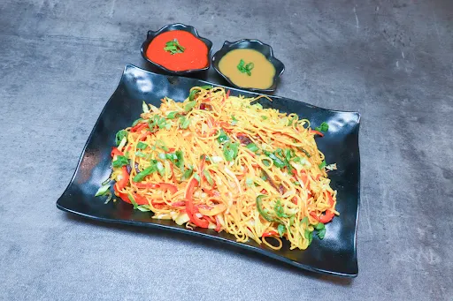 Veg Hakka Noodles