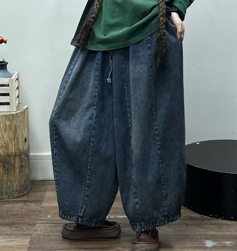 Title 2, Large size retro jeans, all matching effortless...