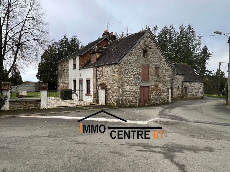 Vente maison 5 pièces 220 m² à La Ferté-Macé (61600), 127 000 €