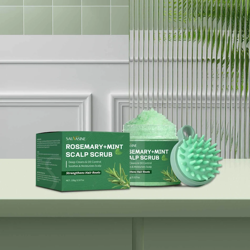 Rozemarijn Munt Hoofdhuid Scrub Shampoo met Massagekam verwijdert onzuiverheden, verfrist en stimuleert de haargroei voor een gezonde hoofdhuid.