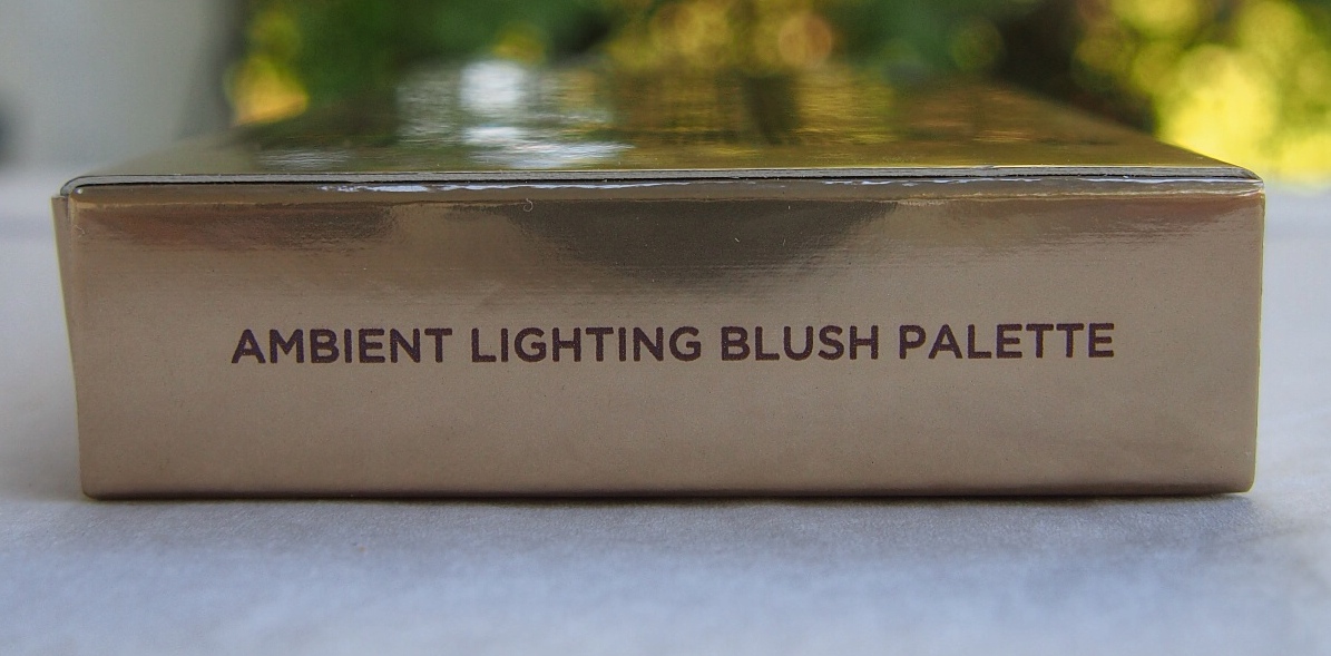 Hourglass Ambient Lighting Blush Palette